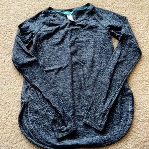 Ivivva long sleeve shirt.